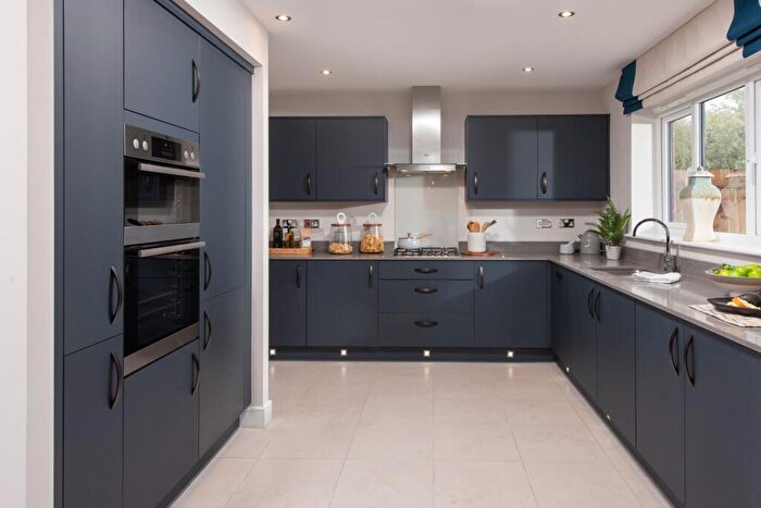 4 Bedroom Detached House For Sale In Blenheim Avenue, Brough, East Yorkshire, HU15