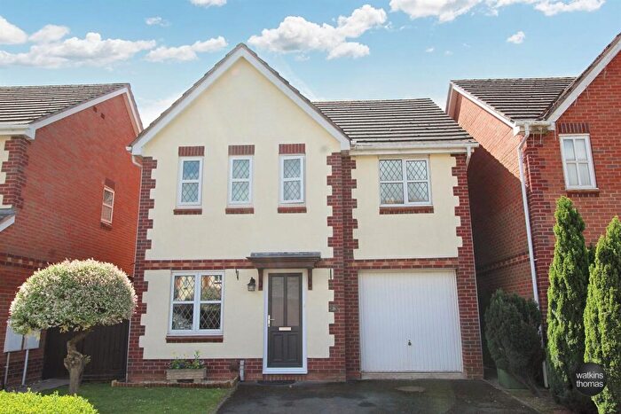 4 Bedroom Detached House For Sale In Hever Road, Lower Bullingham, Hereford, HR2
