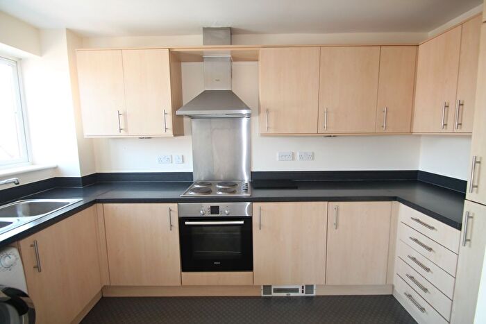 2 Bedroom Flat To Rent In Trinity Court, Dartford, DA1