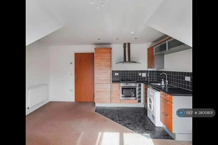 2 Bedroom Flat To Rent In Halcyon, Derby, DE22