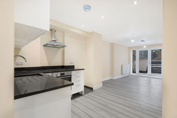 1 Bedroom Flat To Rent In Crouch Hill, Crouch End, N8