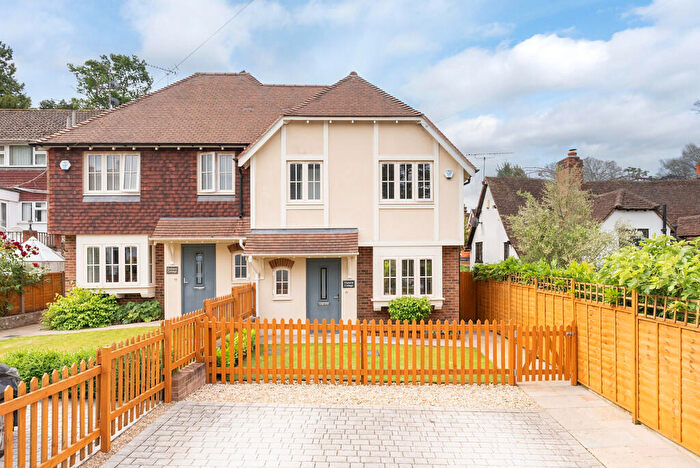 3 Bedroom Semi Detached House For Sale In Orchard Road, Dorking, RH4