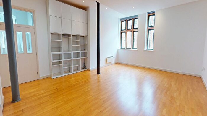 2 Bedroom Flat To Rent In Holland Road, Hove, BN3