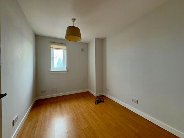 1 Bedroom Flat To Rent In Durisdeer Drive, Hamilton, Lanarkshire, ML3