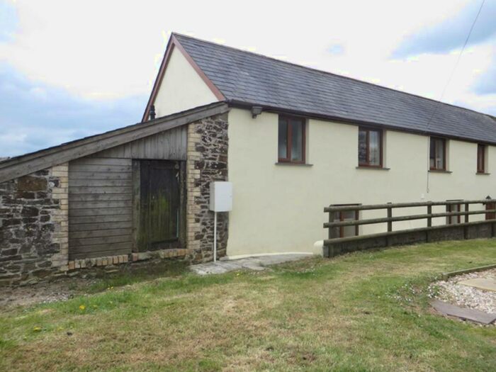 3 Bedroom Barn Conversion To Rent In Shebbear, Beaworthy, EX21