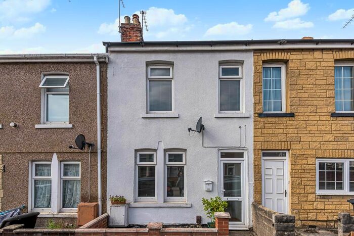 2 Bedroom Terraced House To Rent In Butterworth Street SN1,