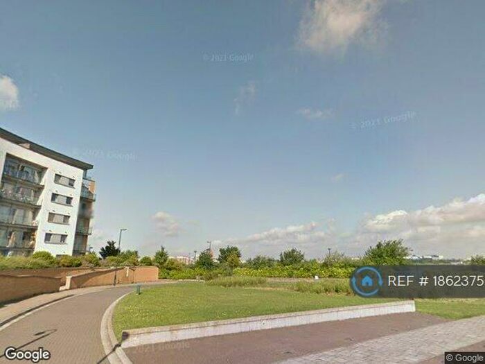 2 Bedroom Flat To Rent In Tideslea Path, London, SE28