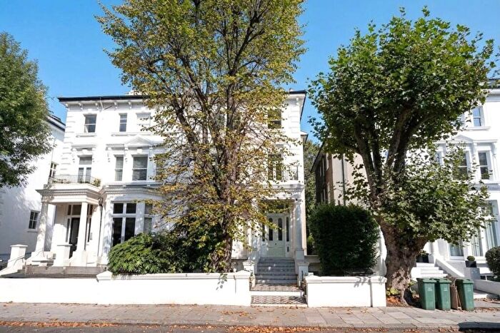 2 Bedroom Apartment For Sale In Belsize Park Gardens, London, NW3