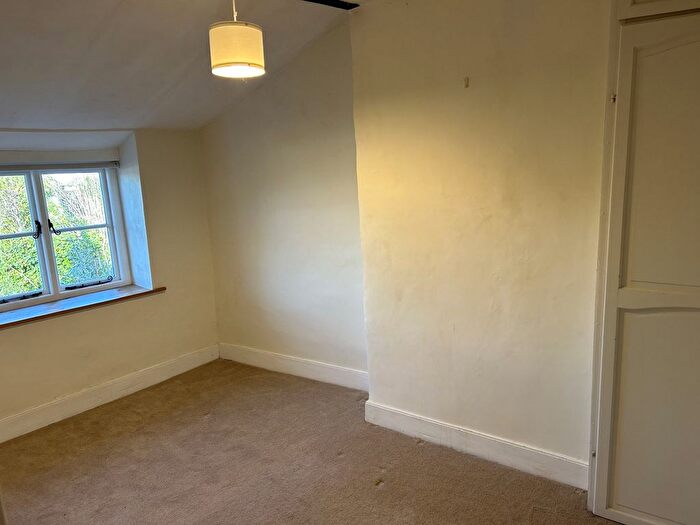 2 Bedroom Cottage To Rent In Llanbedr Road, Crickhowell, Powys., NP8