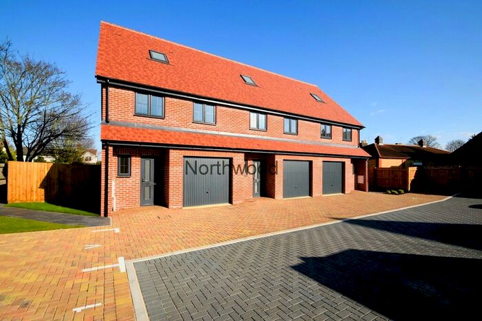 3 Bedroom End Of Terrace House To Rent In Railway Mews, Ipswich, IP4