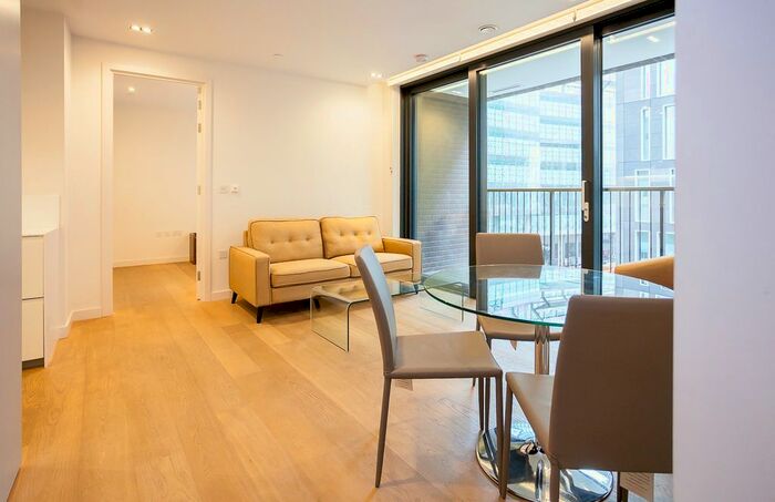 2 Bedroom Flat To Rent In Handyside Street, Kings Cross, N1C