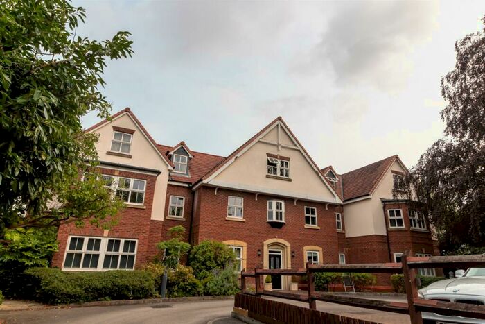 2 Bedroom Apartment To Rent In Egerton Road, Woodthorpe, Nottingham, NG5