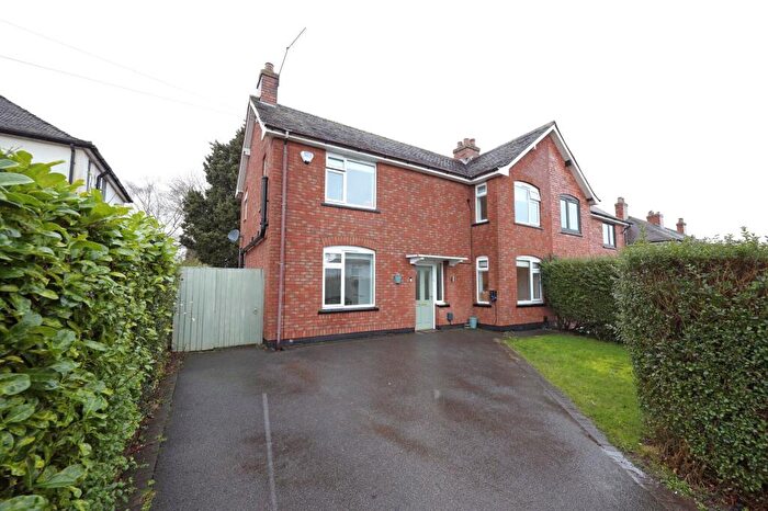 3 Bedroom Semi Detached House For Sale In Whitfield Avenue, Newcastle, ST5