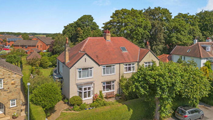4 Bedroom Semi Detached House For Sale In Wetherby ~ Linton Avenue, LS22