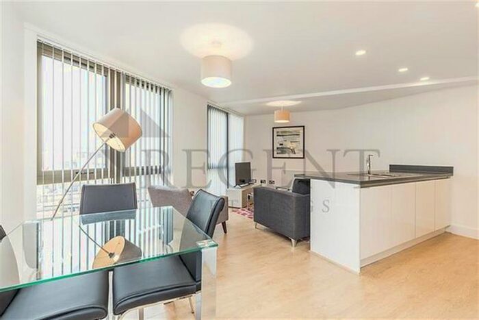 1 Bedroom Flat To Rent In Bedford Road, Brixton, SW4
