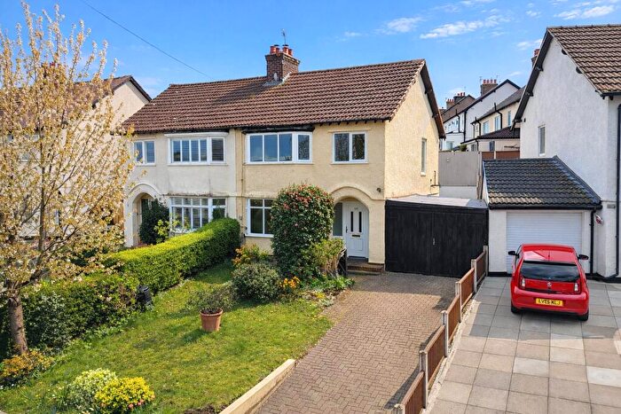 3 Bedroom Semi-Detached House For Sale In Pensby Road, Heswall, Wirral, CH60