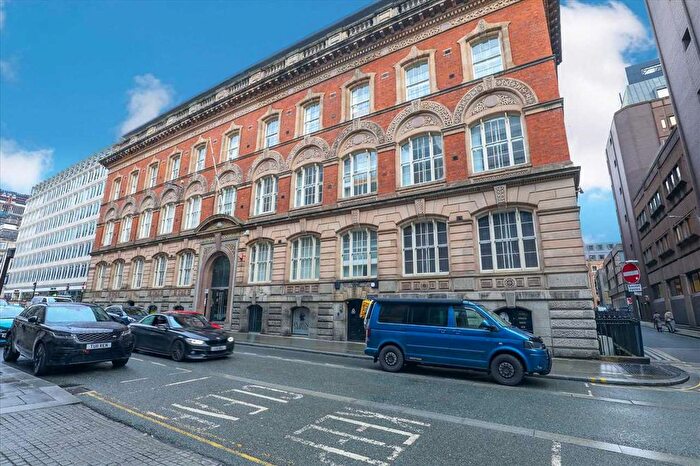 2 Bedroom Flat For Sale In The Albany, Old Hall Street, Liverpool, L3