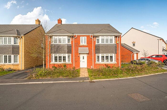 5 Bedroom Detached House For Sale In Cozens Grove, Shrivenham, Swindon, Oxfordshire, SN6