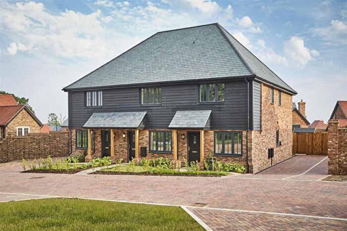2 Bedroom Terraced House For Sale In Montgomery Place, Arundel, BN18