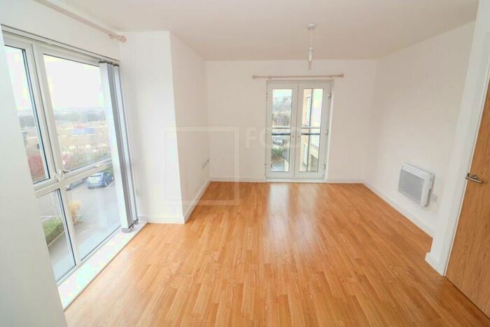 1 Bedroom Apartment To Rent In Lunar Apartment, Otley Road, Bradford, BD3