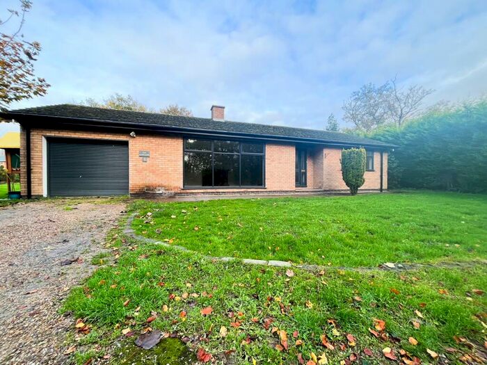 3 Bedroom Detached Bungalow To Rent In Main Street, Scothern, Lincoln, LN2