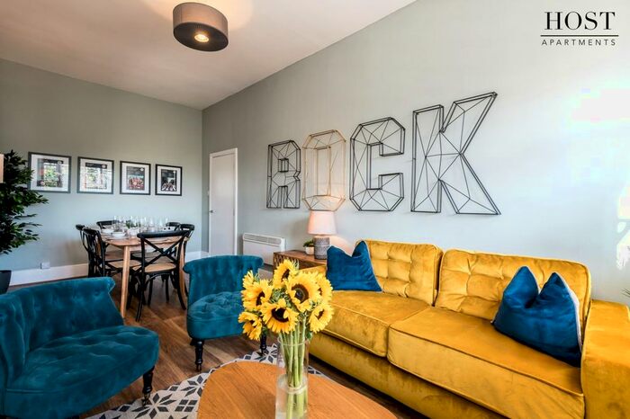 2 Bedroom Flat To Rent In Catharine Street, Liverpool, L8