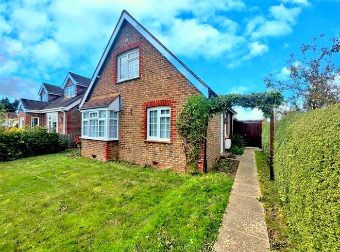 3 Bedroom Bungalow To Rent In Lidsey Road, Woodgate, Chichester, West Sussex, PO20