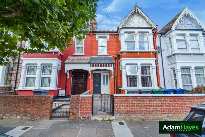 2 Bedroom Flat To Rent In Churchfield Avenue, North Finchley, N12