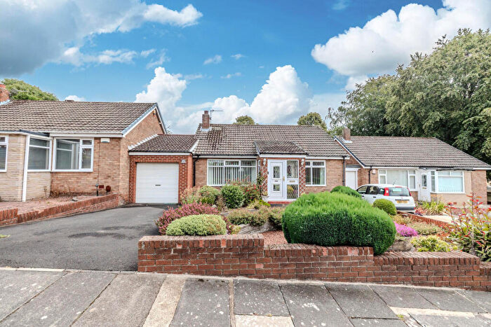 2 Bedroom Detached Bungalow For Sale In Stuart Gardens, Throckley, Newcastle Upon Tyne, NE15