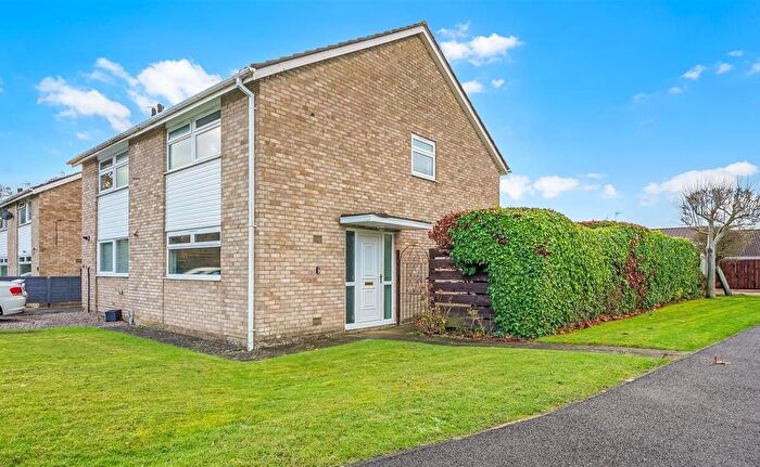 3 Bedroom Semi-detached House For Sale In Avon Road, Darlington, DL2