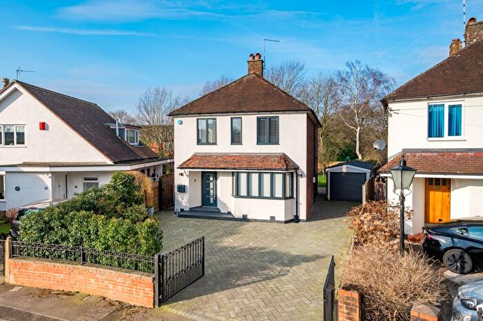 4 Bedroom Detached House To Rent In The Circuit, Alderley Edge, SK9