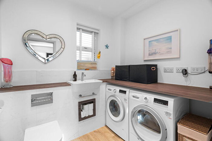 4 Bedroom Detached House For Sale In Snowdrop Road, Quendon, CB11