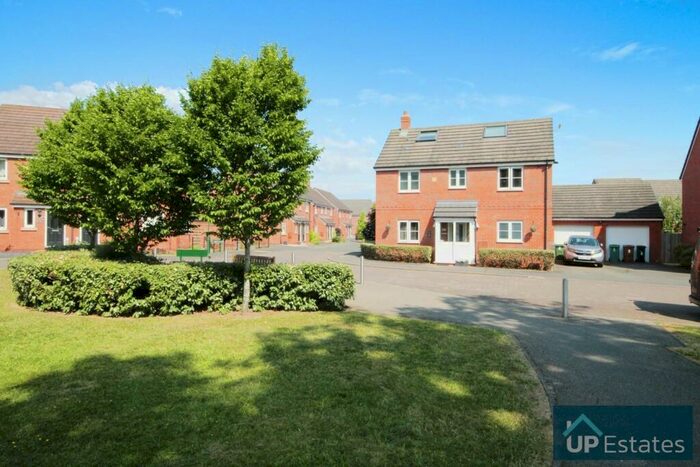 4 Bedroom Detached House For Sale In Ashfield Lane, Marston Green, Birmingham, B37