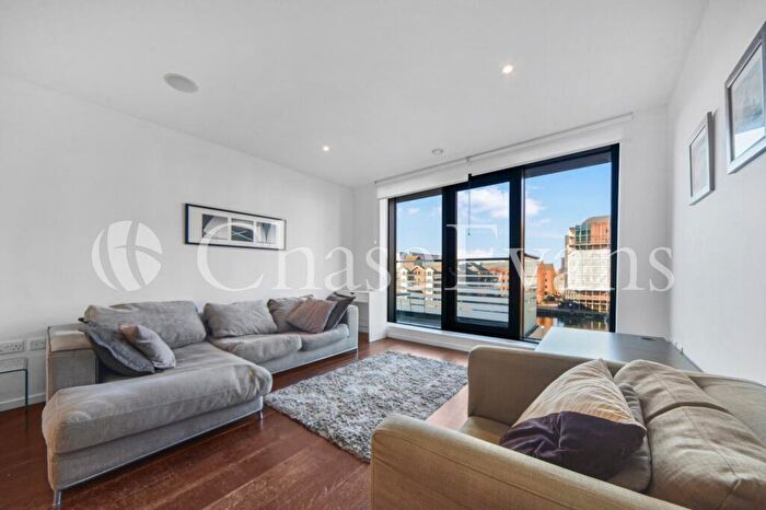 2 Bedroom Flat To Rent In Oakland Quay, Baltimore Wharf, Canary Wharf, London, E14