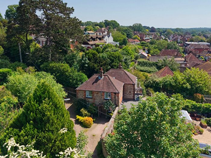 3 Bedroom Detached House For Sale In Potts Lane, Pulborough, RH20