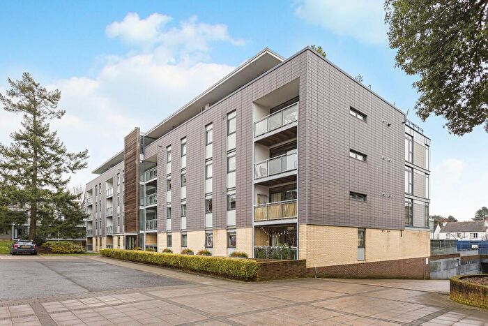 2 Bedroom Flat To Rent In Newsom Place, AL1