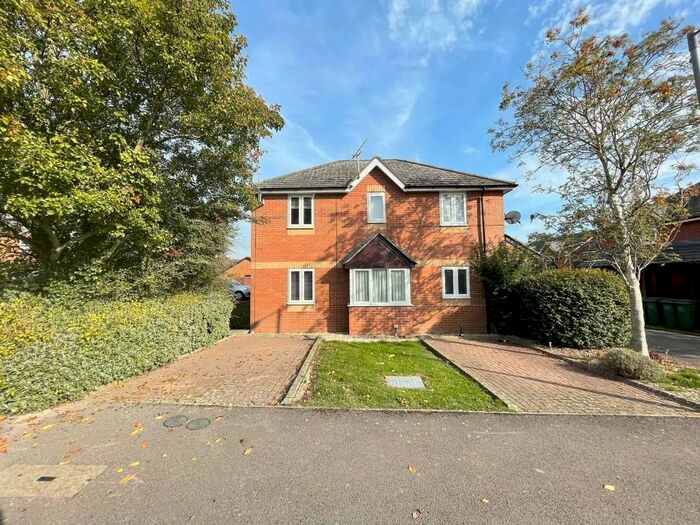 1 Bedroom Maisonette To Rent In Willis Way, Purton, SN5