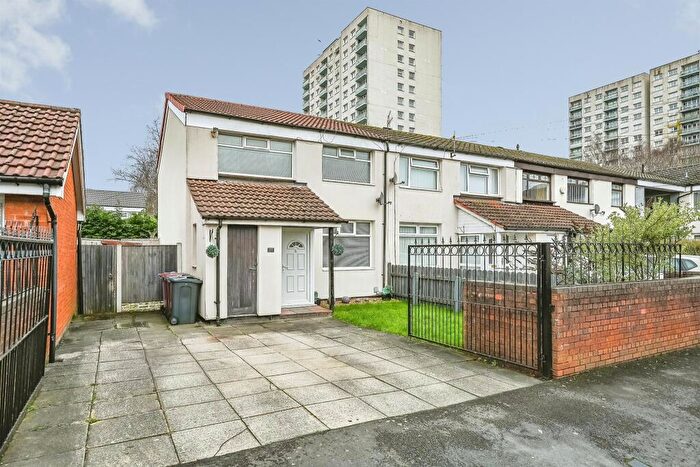 2 Bedroom End Of Terrace House For Sale In Terret Croft, Liverpool, L28