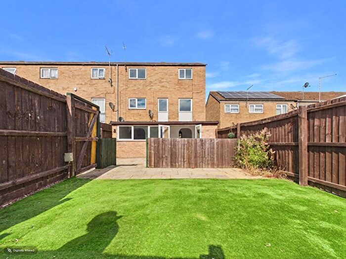 5 Bedroom End Terrace House For Sale In Saltmarsh, Orton Malborne, PE2