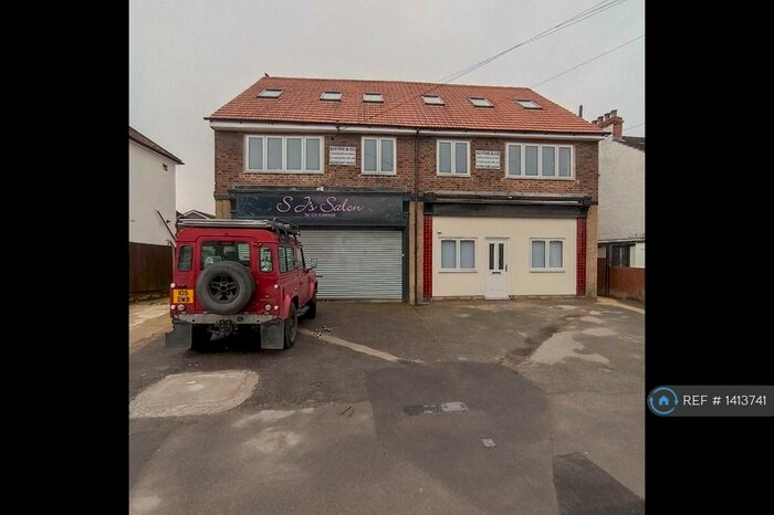 2 Bedroom Flat To Rent In Gander Green Lane, Sutton, SM1