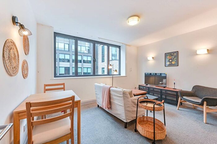 2 Bedroom Flat To Rent In Chitty Street, Fitzrovia, London, W1T