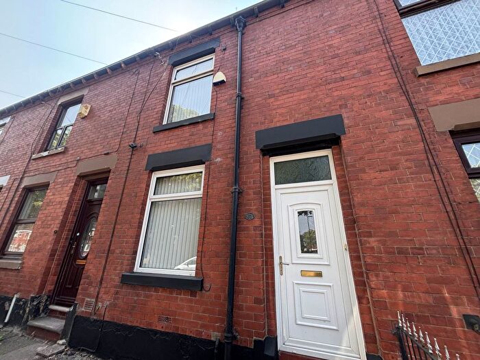 2 Bedroom Terraced House For Sale In Robinson Street, Oldham, OL9