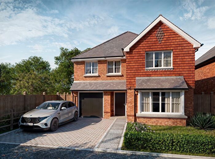 4 Bedroom Detached House For Sale In Allington Gardens, Newick, Lewes, BN8