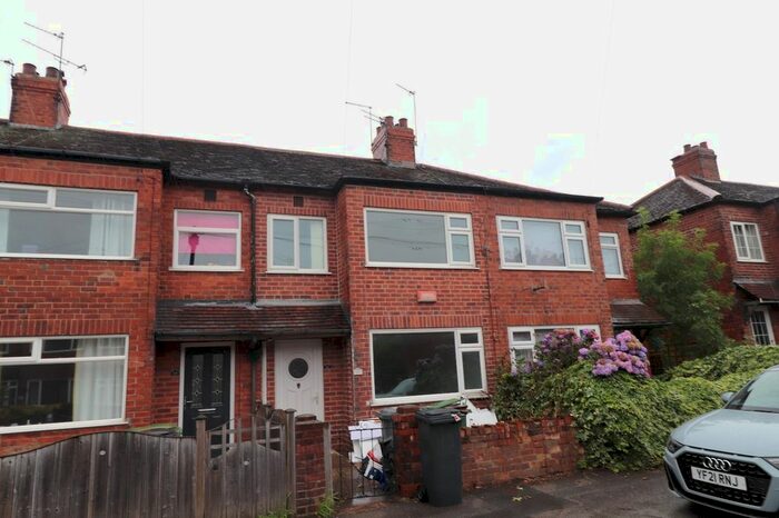 3 Bedroom Terraced House To Rent In Thornton Gardens, Leeds, West Yorkshire, LS12