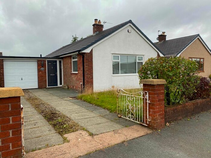 3 Bedroom Bungalow To Rent In St. Lawrence Avenue, Blackburn. Lancs., BB2
