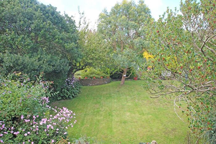 4 Bedroom Detached House For Sale In Pashley Road, Eastbourne, BN20