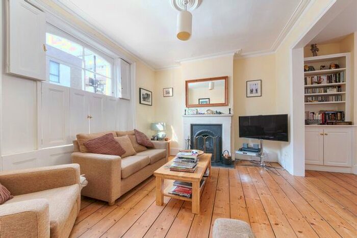 2 Bedroom Terraced House To Rent In Rector Street, Islington, N1