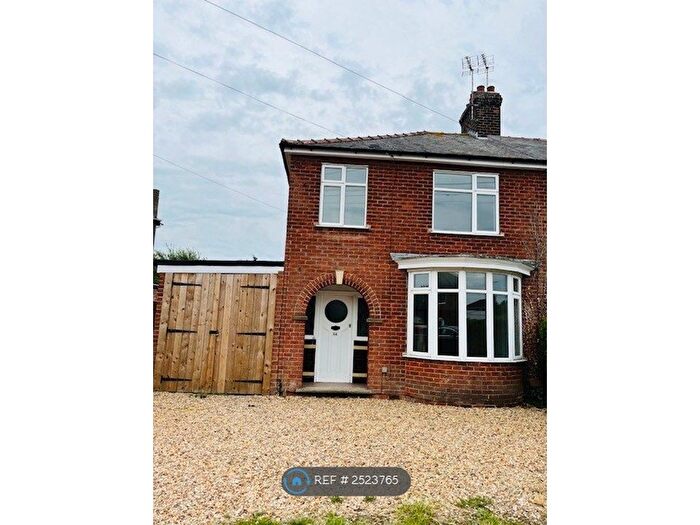 3 Bedroom Semi-Detached House To Rent In Halmer Gate, Spalding, PE11