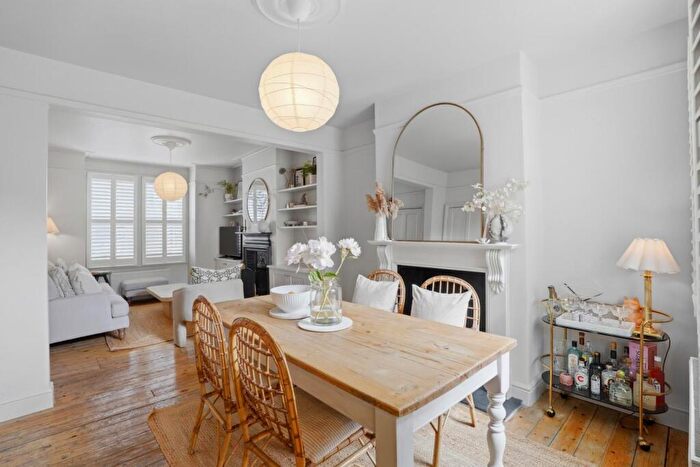 2 Bedroom House For Sale In Highclere Street, Sydenham, London, SE26