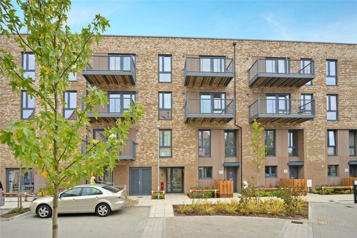 1 Bedroom Flat To Rent In Fisher Close, Rotherhithe, SE16